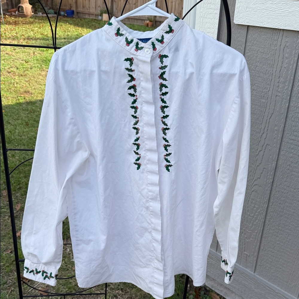 Karen Scott White Shirt with Green Embroidery